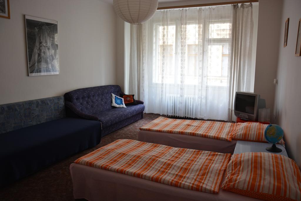 Apartment Aida Prag Exteriör bild